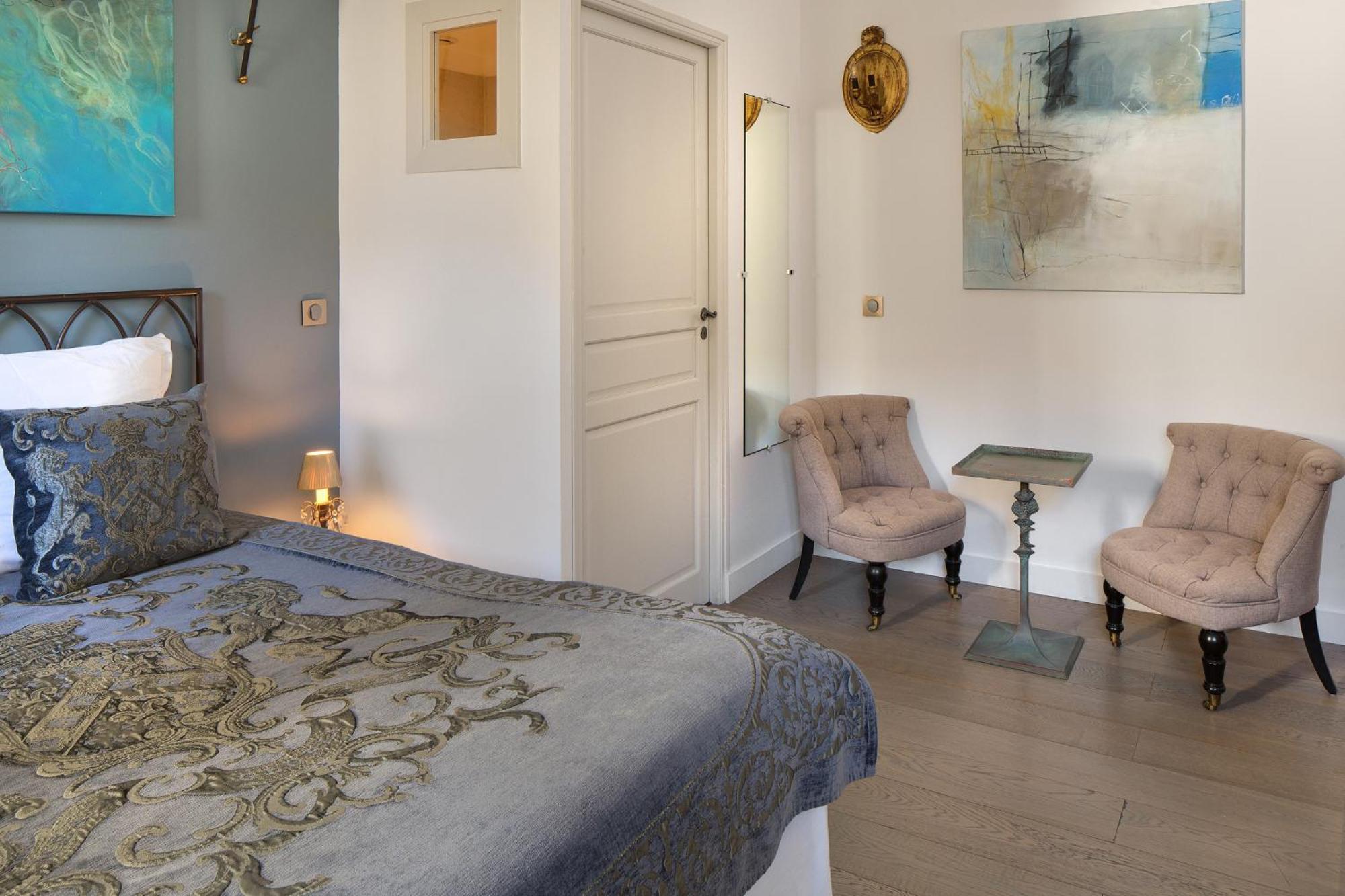 Bed & Breakfast La Maison Des Augustins 4 Stars Et Fitness 4*