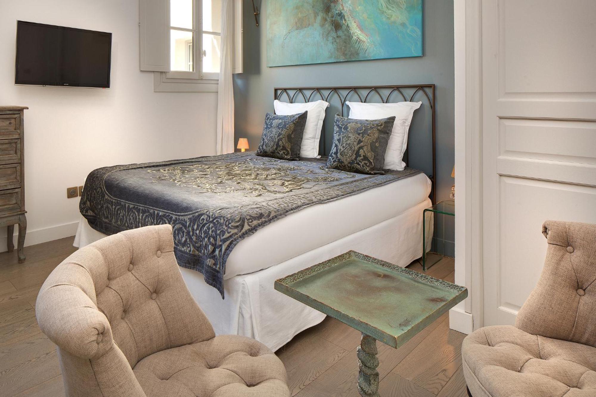 La Maison Des Augustins 4 Stars Et Fitness 4* Avignon