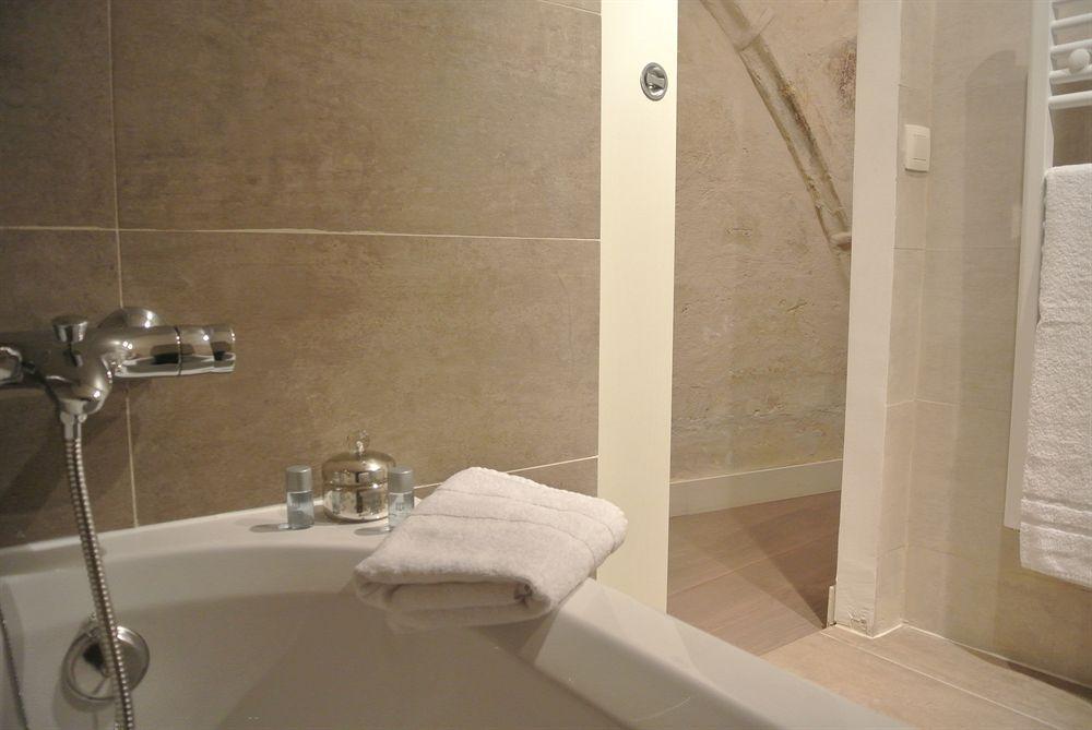 Bed & Breakfast La Maison Des Augustins 4 Stars Et Fitness 4*